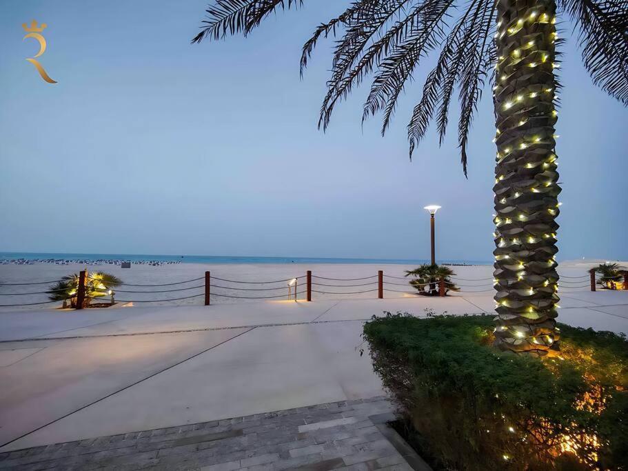 Seaside 1Br Retreat With Pool & Gym In Saadiyat Island Leilighet Abu Dhabi Eksteriør bilde